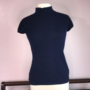 St. John Petite Small 100% Cashmere Top